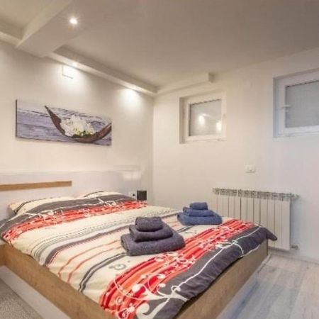 Newly Renovated App Goran Apartment Umag Luaran gambar