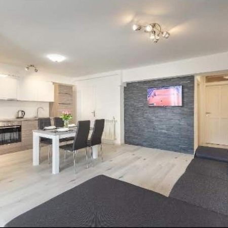 Newly Renovated App Goran Apartment Umag Luaran gambar